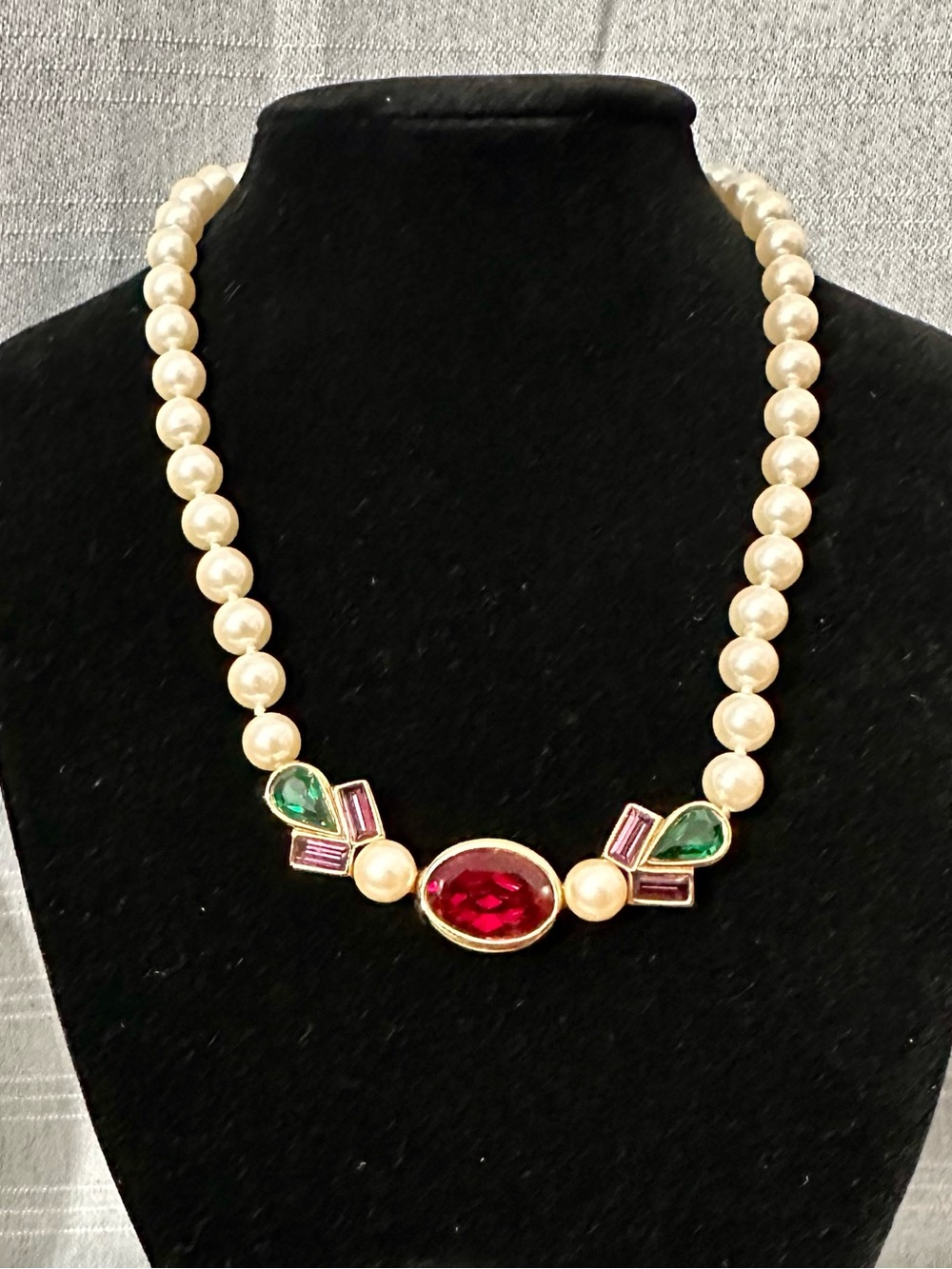 Vintage “SAL” Swarovski Pearl Necklace with Red Center Stone